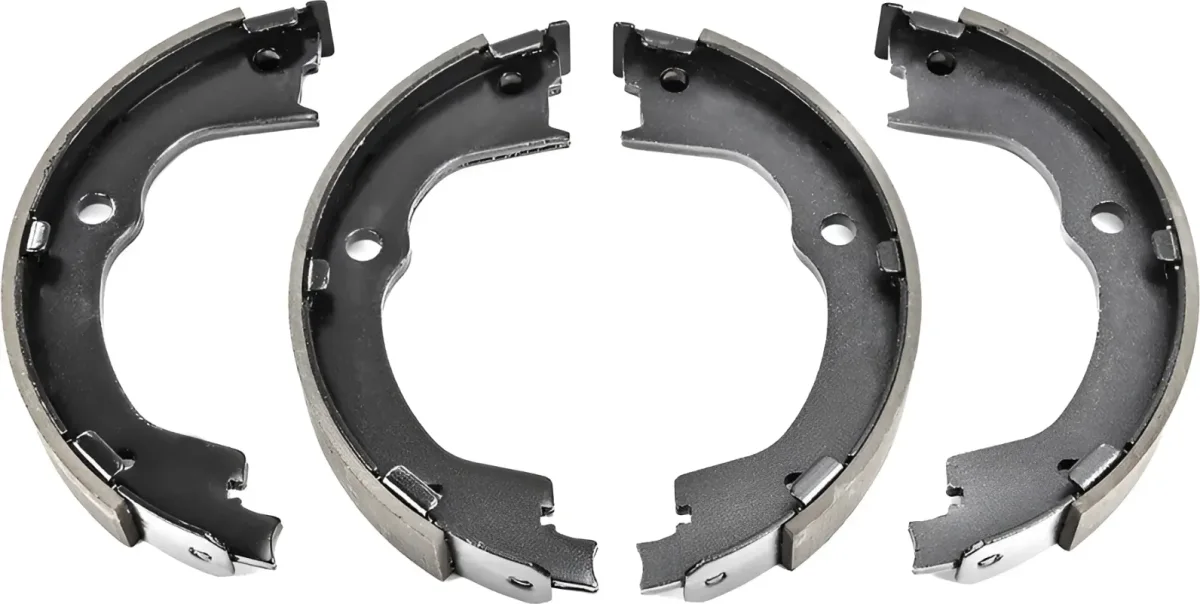 Тормозные колодки LPR 06990