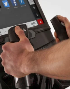 Эллиптический тренажер Matrix Fitness A30 XIR — фото 6