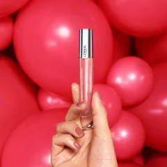 Блеск для губ L'Oreal Paris Brilliant Signature Plump тон 402 Я парю — фото 4