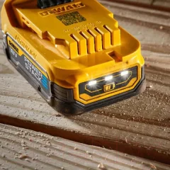 Набор аккумуляторов для электроинструмента DeWalt DCBP034E2 — фото 8