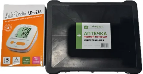 Аптечка универсальная Лайтфарм С автоматическим тонометром (в футляре)