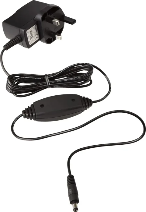 Блок питания для педалей и процессоров Boss PSA-230S2
